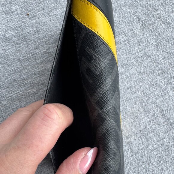 Walet - Picture 6 of 10